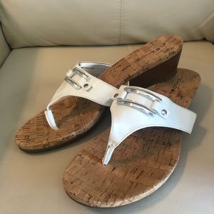 Bandolino sandals
